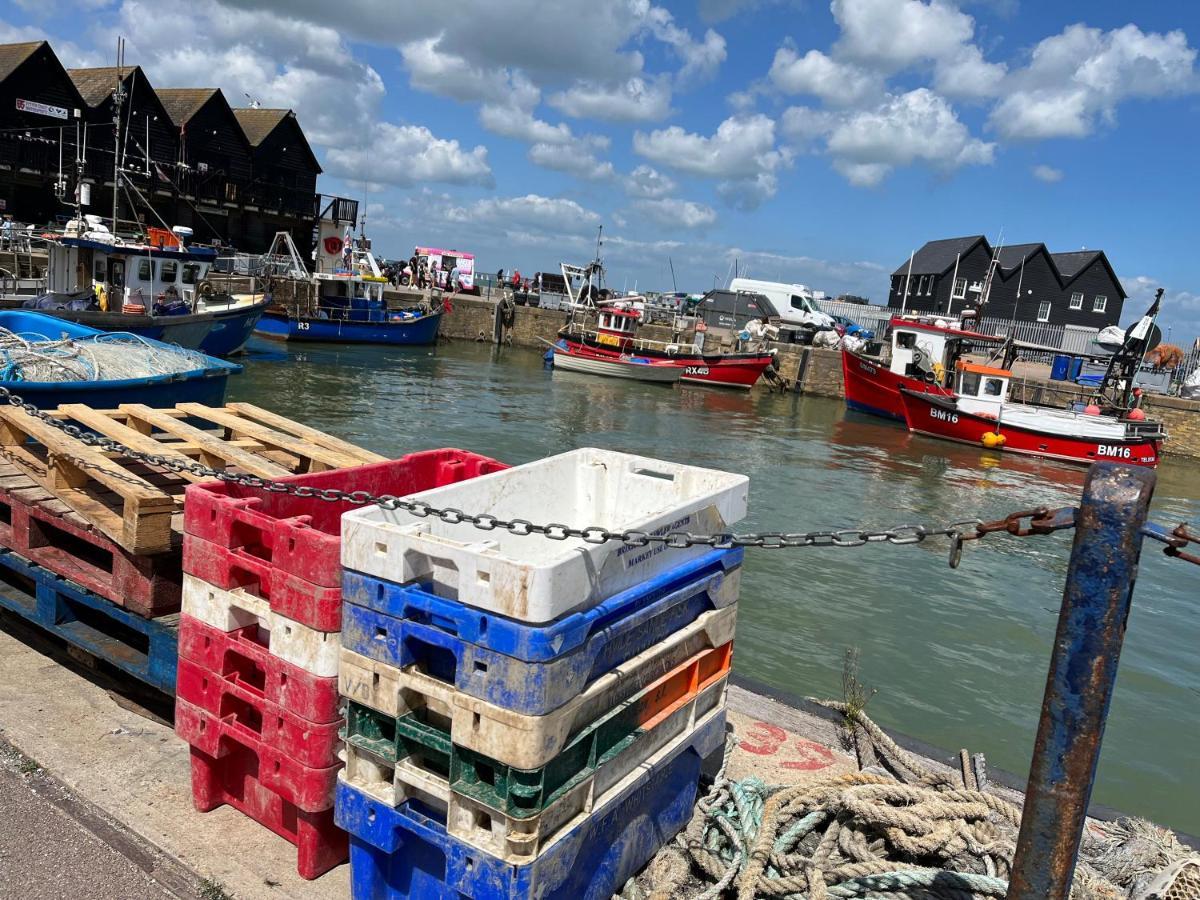 Whitstable The Jolly Exterior foto