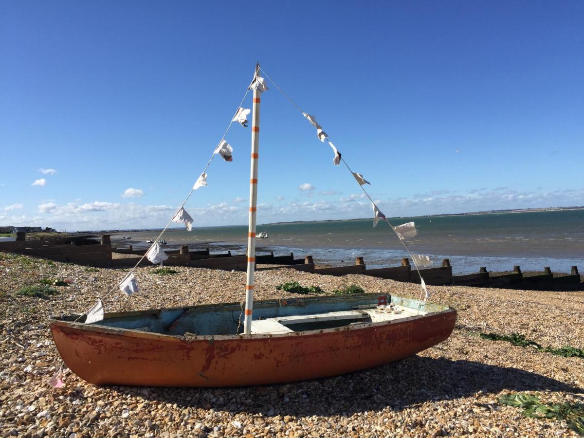 Whitstable The Jolly Exterior foto