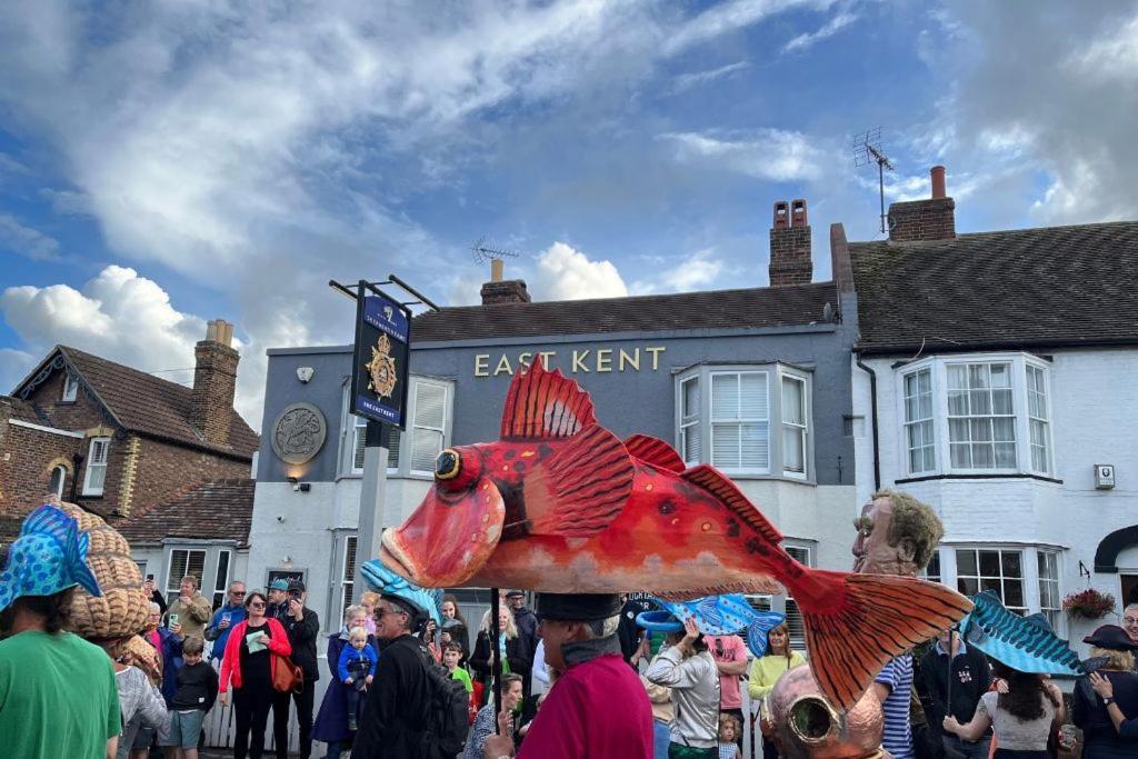 Whitstable The Jolly Exterior foto