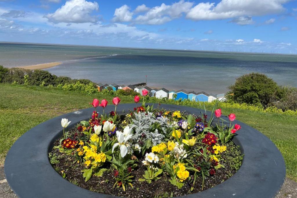 Whitstable The Jolly Exterior foto